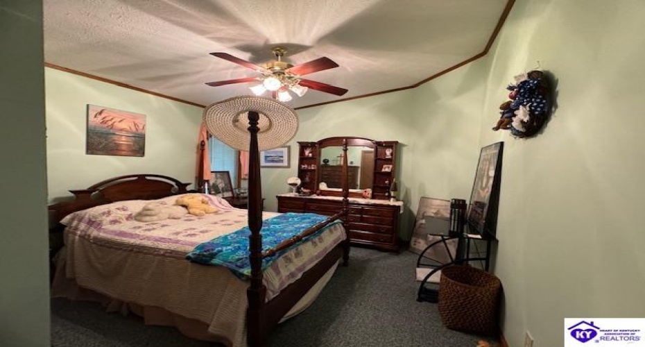 Parkside Drive, Falls Of Rough, Kentucky 40119, ,4 BathroomsBathrooms,For Sale,Parkside Drive,HK24002759