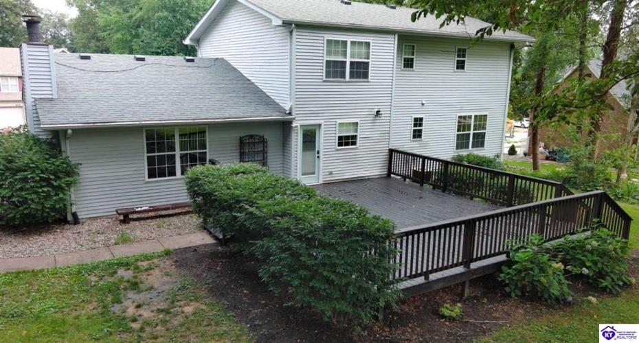 Greenview Circle, Elizabethtown, Kentucky 42701, ,3 BathroomsBathrooms,For Sale,Greenview Circle,HK24002763