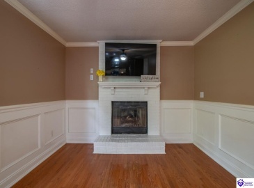 Greenview Circle, Elizabethtown, Kentucky 42701, ,3 BathroomsBathrooms,For Sale,Greenview Circle,HK24002763