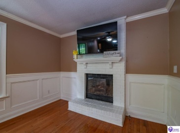 Greenview Circle, Elizabethtown, Kentucky 42701, ,3 BathroomsBathrooms,For Sale,Greenview Circle,HK24002763