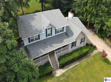 Greenview Circle, Elizabethtown, Kentucky 42701, ,3 BathroomsBathrooms,For Sale,Greenview Circle,HK24002763