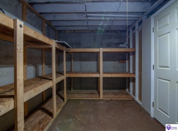 Greenview Circle, Elizabethtown, Kentucky 42701, ,3 BathroomsBathrooms,For Sale,Greenview Circle,HK24002763