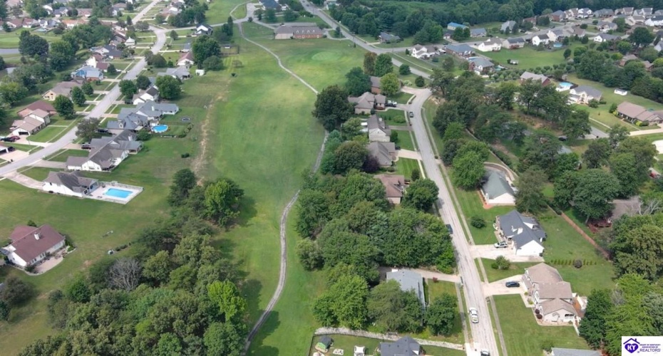 Greenview Circle, Elizabethtown, Kentucky 42701, ,3 BathroomsBathrooms,For Sale,Greenview Circle,HK24002763