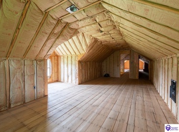 Charlie Moran Highway, Horse Cave, Kentucky 42749, ,2 BathroomsBathrooms,For Sale,Charlie Moran Highway,HK24002774