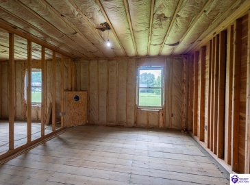 Charlie Moran Highway, Horse Cave, Kentucky 42749, ,2 BathroomsBathrooms,For Sale,Charlie Moran Highway,HK24002774