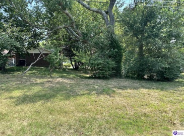 Greenbriar Court, Campbellsville, Kentucky 42718, ,1 BathroomBathrooms,For Sale,Greenbriar Court,HK24002625