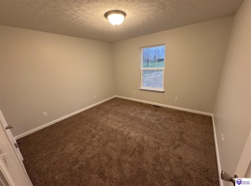 Mandan Ct, Guston, Kentucky 40142, ,2 BathroomsBathrooms,For Sale,Mandan Ct,HK24002792