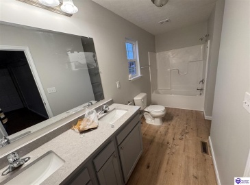 Mandan Ct, Guston, Kentucky 40142, ,2 BathroomsBathrooms,For Sale,Mandan Ct,HK24002792