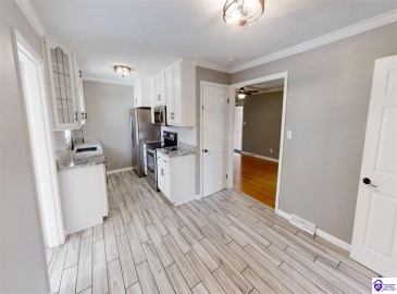 Indian Hills Drive, Elizabethtown, Kentucky 42701, ,2 BathroomsBathrooms,For Sale,Indian Hills Drive,HK24002801