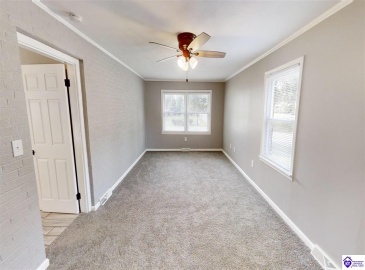 Indian Hills Drive, Elizabethtown, Kentucky 42701, ,2 BathroomsBathrooms,For Sale,Indian Hills Drive,HK24002801