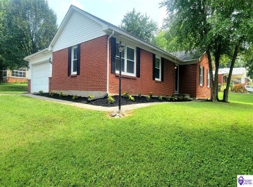 Indian Hills Drive, Elizabethtown, Kentucky 42701, ,2 BathroomsBathrooms,For Sale,Indian Hills Drive,HK24002801