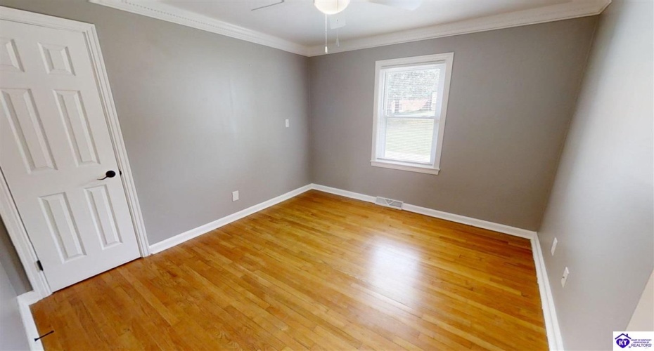 Indian Hills Drive, Elizabethtown, Kentucky 42701, ,2 BathroomsBathrooms,For Sale,Indian Hills Drive,HK24002801