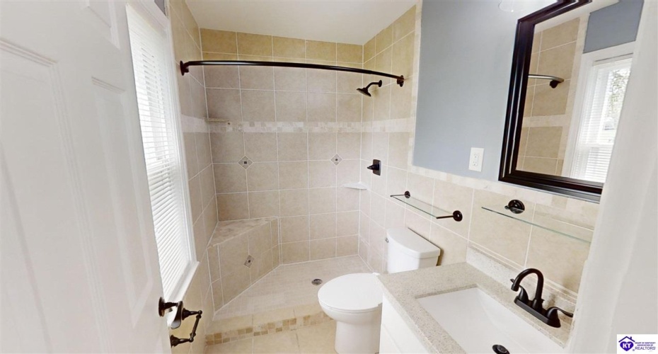 Indian Hills Drive, Elizabethtown, Kentucky 42701, ,2 BathroomsBathrooms,For Sale,Indian Hills Drive,HK24002801