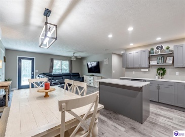 Wright Clark Cemetery Road, Cecilia, Kentucky 42724, ,5 BathroomsBathrooms,For Sale,Wright Clark Cemetery Road,HK24002803