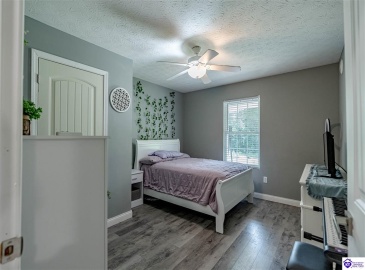 Wright Clark Cemetery Road, Cecilia, Kentucky 42724, ,5 BathroomsBathrooms,For Sale,Wright Clark Cemetery Road,HK24002803