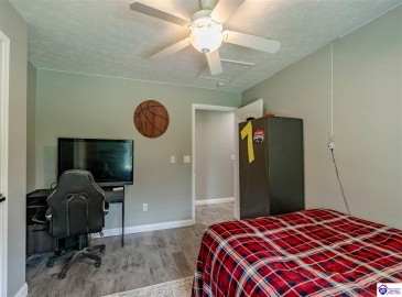 Wright Clark Cemetery Road, Cecilia, Kentucky 42724, ,5 BathroomsBathrooms,For Sale,Wright Clark Cemetery Road,HK24002803