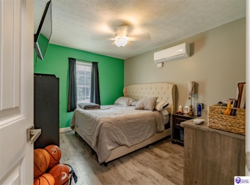 Wright Clark Cemetery Road, Cecilia, Kentucky 42724, ,5 BathroomsBathrooms,For Sale,Wright Clark Cemetery Road,HK24002803