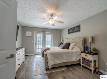 Wright Clark Cemetery Road, Cecilia, Kentucky 42724, ,5 BathroomsBathrooms,For Sale,Wright Clark Cemetery Road,HK24002803