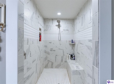 Wright Clark Cemetery Road, Cecilia, Kentucky 42724, ,5 BathroomsBathrooms,For Sale,Wright Clark Cemetery Road,HK24002803