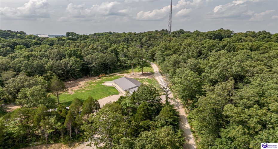 Wright Clark Cemetery Road, Cecilia, Kentucky 42724, ,5 BathroomsBathrooms,For Sale,Wright Clark Cemetery Road,HK24002803