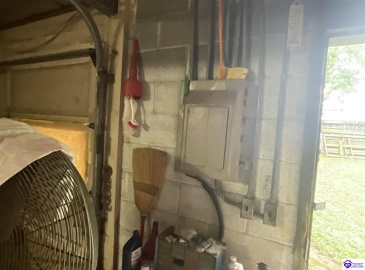 Eastview Road, Cecilia, Kentucky 42724, ,1 BathroomBathrooms,For Sale,Eastview Road,HK24002807