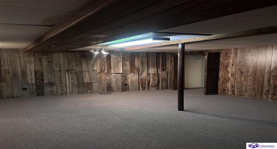 Pine Ridge Drive, Brandenburg, Kentucky 40108, ,2 BathroomsBathrooms,For Sale,Pine Ridge Drive,HK24000337