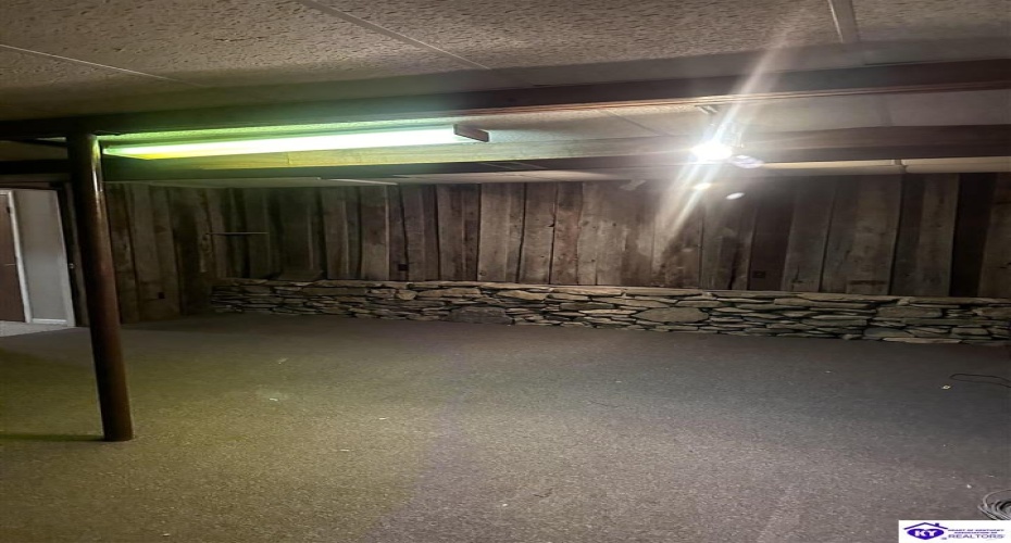 Pine Ridge Drive, Brandenburg, Kentucky 40108, ,2 BathroomsBathrooms,For Sale,Pine Ridge Drive,HK24000337