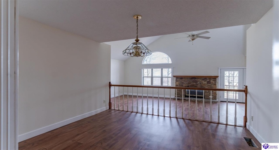 Anneta Road, Leitchfield, Kentucky 42754, ,2 BathroomsBathrooms,For Sale,Anneta Road,HK24002858