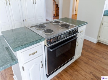 Anneta Road, Leitchfield, Kentucky 42754, ,2 BathroomsBathrooms,For Sale,Anneta Road,HK24002858