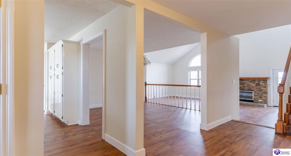 Anneta Road, Leitchfield, Kentucky 42754, ,2 BathroomsBathrooms,For Sale,Anneta Road,HK24002858