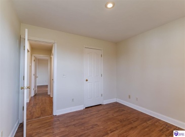 Anneta Road, Leitchfield, Kentucky 42754, ,2 BathroomsBathrooms,For Sale,Anneta Road,HK24002858