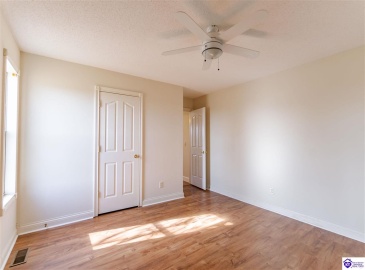 Anneta Road, Leitchfield, Kentucky 42754, ,2 BathroomsBathrooms,For Sale,Anneta Road,HK24002858