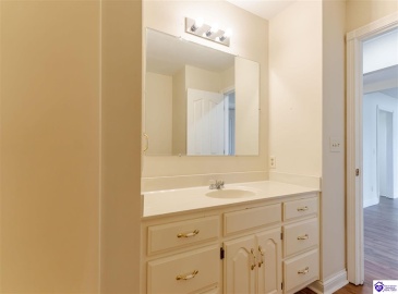 Anneta Road, Leitchfield, Kentucky 42754, ,2 BathroomsBathrooms,For Sale,Anneta Road,HK24002858