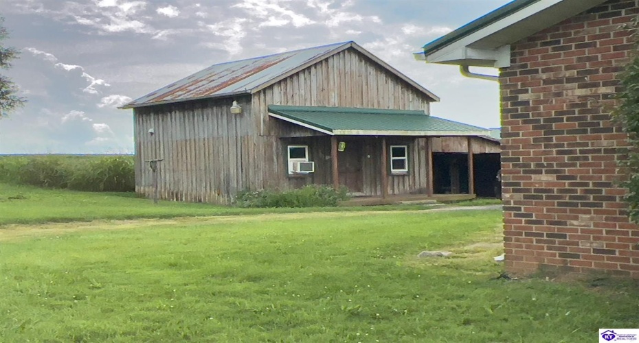 George Milby Rd, Summersville, Kentucky 42782, ,2 BathroomsBathrooms,For Sale,George Milby Rd,HK24002878