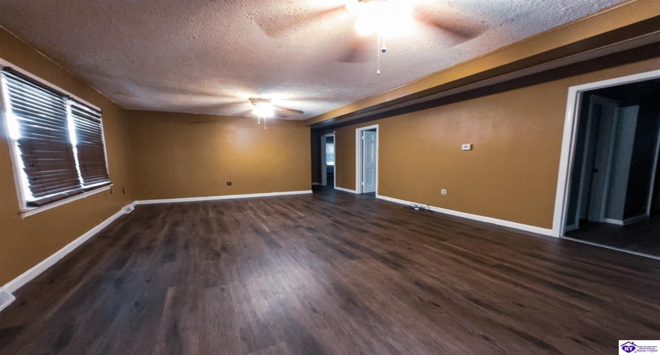 George Milby Rd, Summersville, Kentucky 42782, ,2 BathroomsBathrooms,For Sale,George Milby Rd,HK24002878