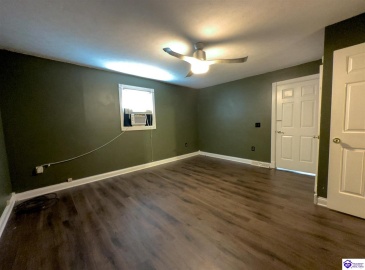 George Milby Rd, Summersville, Kentucky 42782, ,2 BathroomsBathrooms,For Sale,George Milby Rd,HK24002878