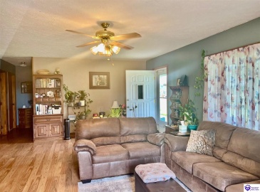 Dove Lane, Brownsville, Kentucky 42210, ,1 BathroomBathrooms,For Sale,Dove Lane,HK24002893