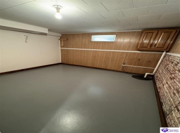 Highland Drive, Radcliff, Kentucky 40159, ,2 BathroomsBathrooms,For Sale,Highland Drive,HK24002903