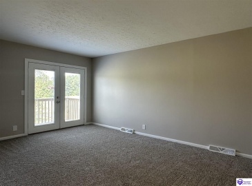 Midway Road, Brandenburg, Kentucky 40108, ,2 BathroomsBathrooms,For Sale,Midway Road,HK24002914