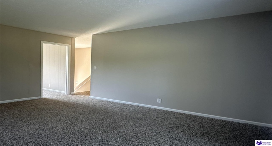 Midway Road, Brandenburg, Kentucky 40108, ,2 BathroomsBathrooms,For Sale,Midway Road,HK24002914