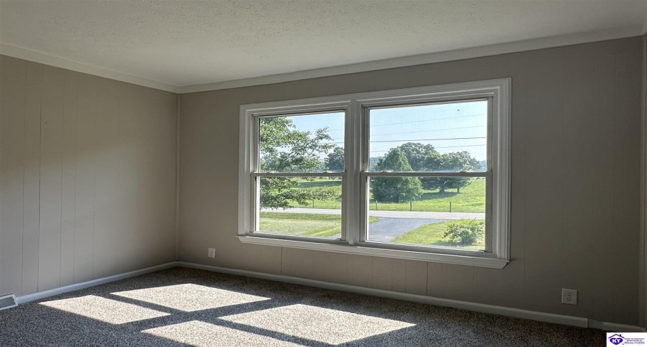 Midway Road, Brandenburg, Kentucky 40108, ,2 BathroomsBathrooms,For Sale,Midway Road,HK24002914