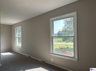 Midway Road, Brandenburg, Kentucky 40108, ,2 BathroomsBathrooms,For Sale,Midway Road,HK24002914