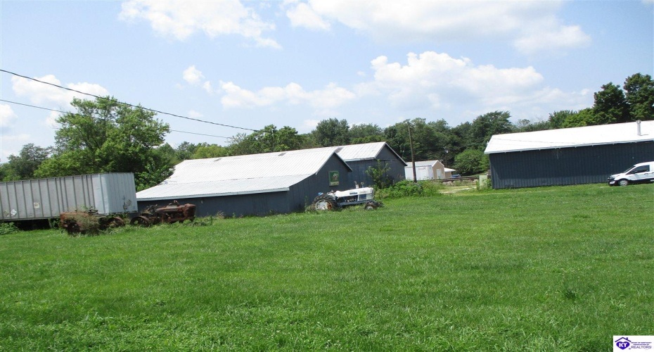 Hardinsburg Road, Cecilia, Kentucky 42724, ,For Sale,Hardinsburg Road,HK24002930