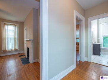 Vernon Avenue, Louisville, Kentucky 40206, 1 Bedroom Bedrooms, ,For Sale,Vernon Avenue,HK24002932