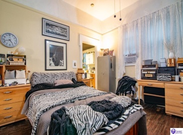 Vernon Avenue, Louisville, Kentucky 40206, 1 Bedroom Bedrooms, ,For Sale,Vernon Avenue,HK24002932