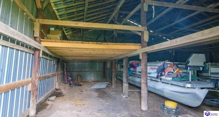 Smith Ridge Road, Campbellsville, Kentucky 42718, ,2 BathroomsBathrooms,For Sale,Smith Ridge Road,HK24002918