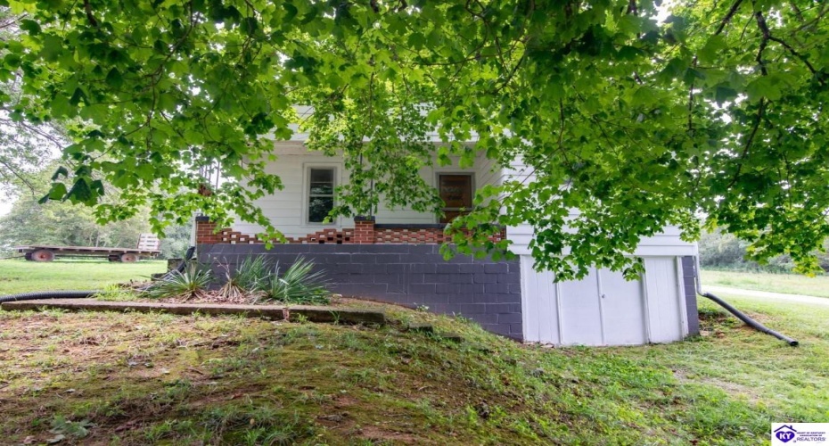 Smith Ridge Road, Campbellsville, Kentucky 42718, ,2 BathroomsBathrooms,For Sale,Smith Ridge Road,HK24002918