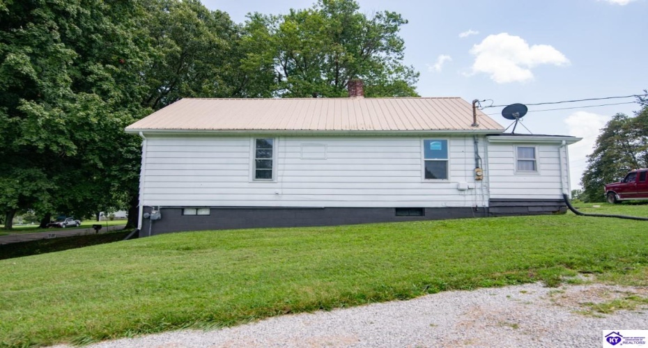 Smith Ridge Road, Campbellsville, Kentucky 42718, ,2 BathroomsBathrooms,For Sale,Smith Ridge Road,HK24002918