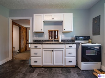 Smith Ridge Road, Campbellsville, Kentucky 42718, ,2 BathroomsBathrooms,For Sale,Smith Ridge Road,HK24002918