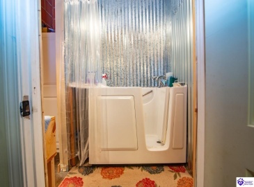 Smith Ridge Road, Campbellsville, Kentucky 42718, ,2 BathroomsBathrooms,For Sale,Smith Ridge Road,HK24002921